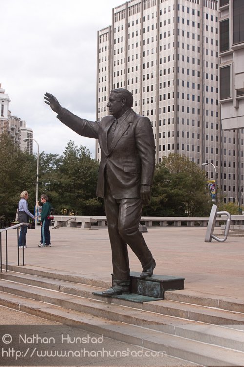 A statue of former mayor and 